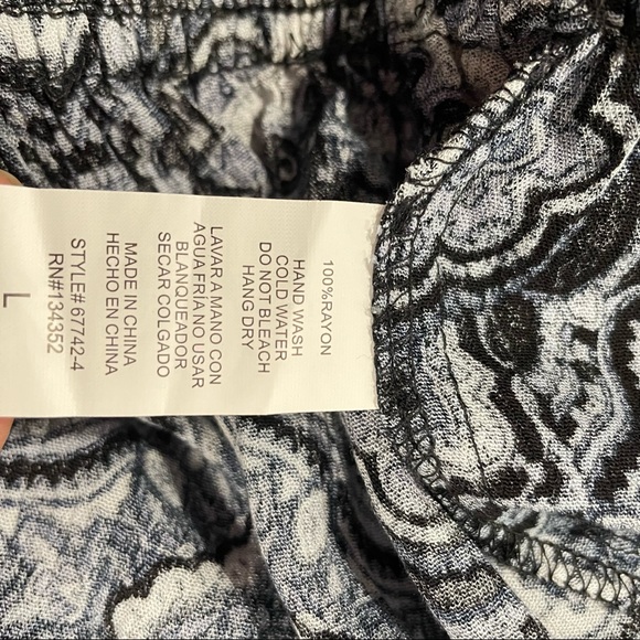 Women’s Ambiance Multi Colored Romper With Adjustable Straps - Picture 8 of 11